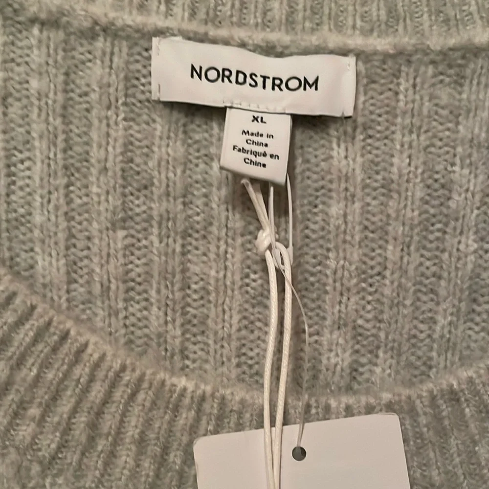 Nordstrom Gray Ribbed Crew Neck Sweater - Picture 1 of 5